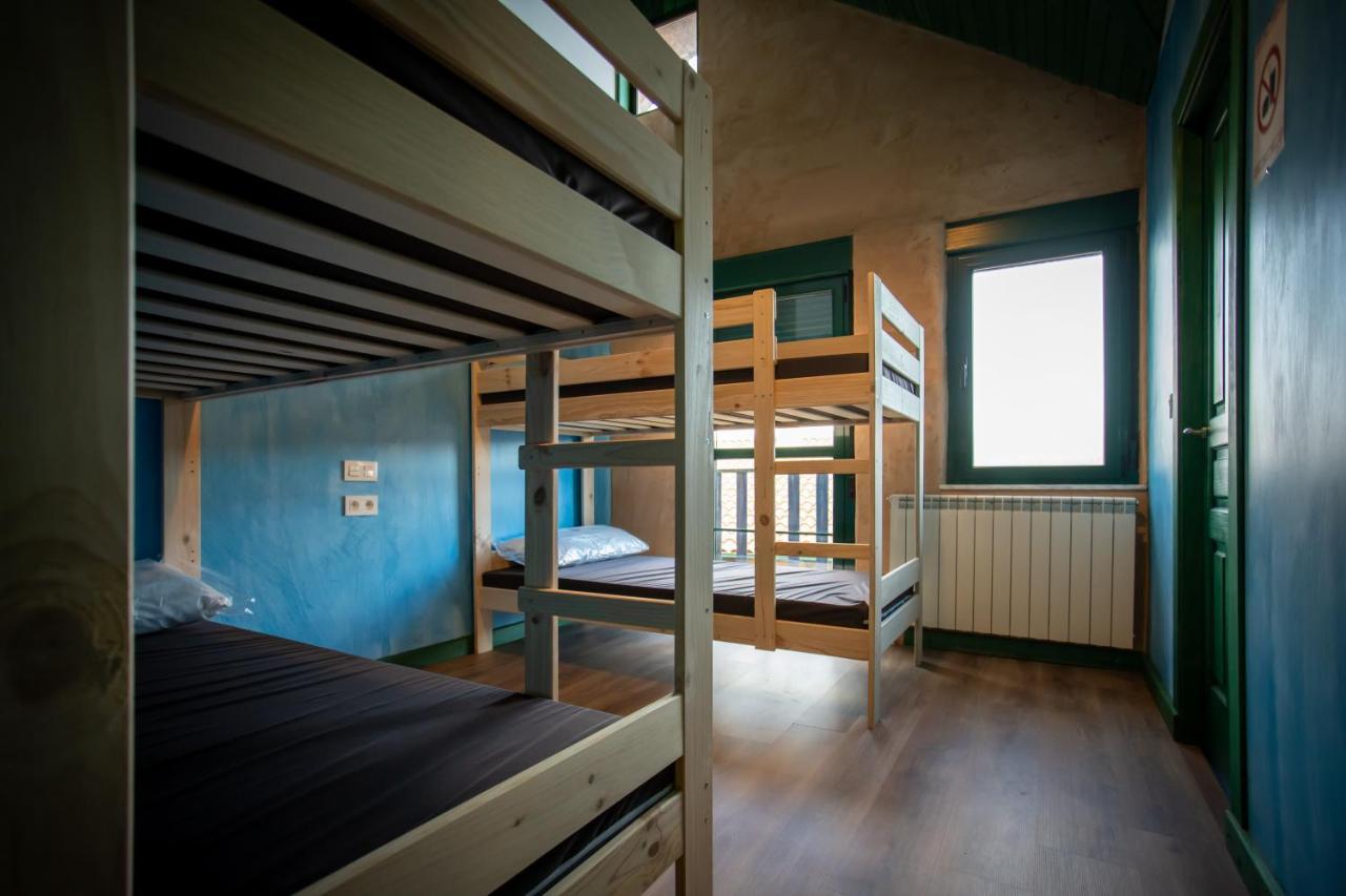 Albergue De Peregrinos Casa Flor Murias de Rechivaldo ภายนอก รูปภาพ
